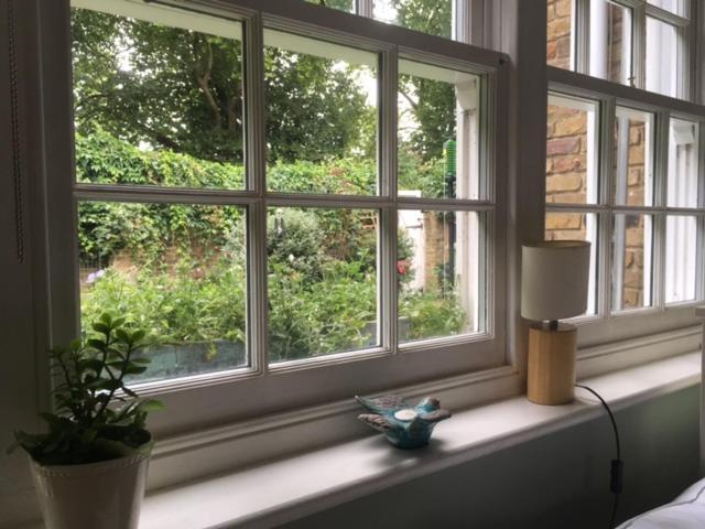 Frühstückspension Self Contained Garden London